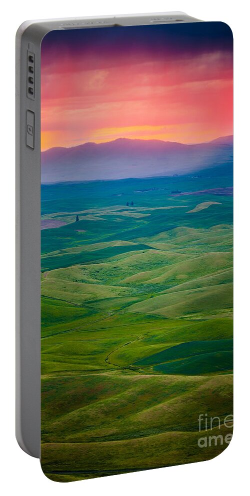 America Portable Battery Charger featuring the photograph Palouse Storm at Dawn by Inge Johnsson