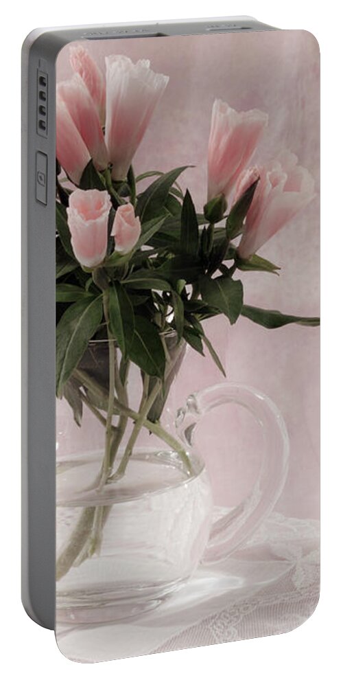 Godetia Portable Battery Charger featuring the photograph Peach Godetia Bouquet by Sandra Foster