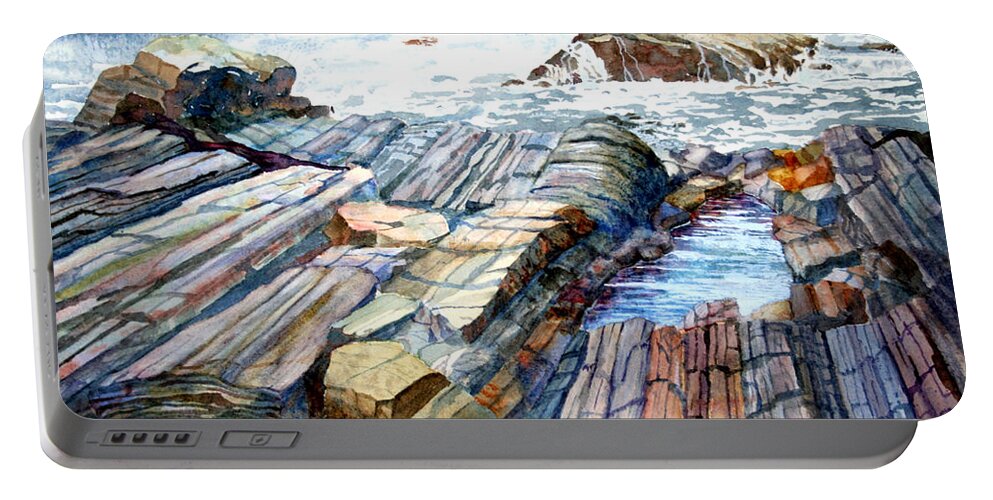 Maine Portable Battery Charger featuring the painting Pemaquid Rocks by Roger Rockefeller