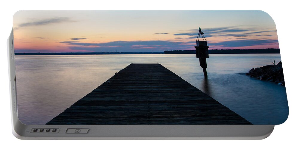 Indian Head Portable Battery Charger featuring the photograph Pier at Sunset by Leah Palmer
