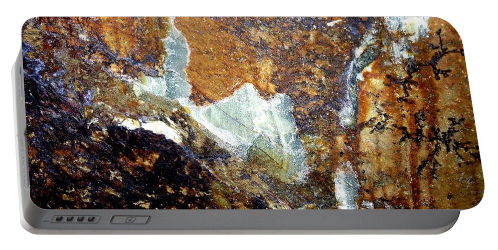 Rock Portable Battery Charger featuring the photograph Rockscape 10 by Linda Bailey
