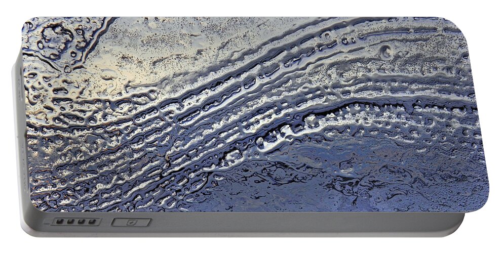 Ice Art Portable Battery Charger featuring the photograph S-curve by Sami Tiainen