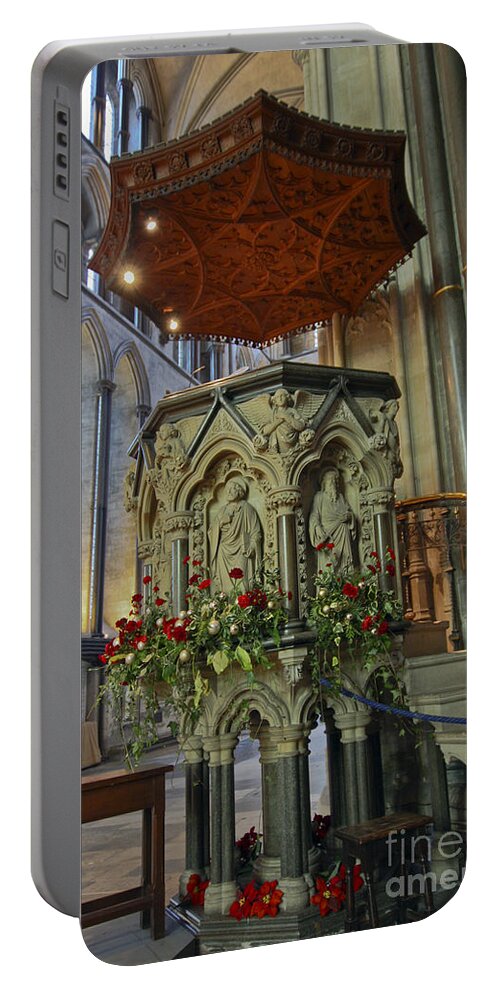 Salisbury Cathedral Portable Battery Charger featuring the photograph Salisbury Cathedral Pulpit by Terri Waters