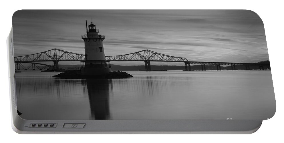 Ny Portable Battery Charger featuring the photograph Sleepy Hollow Lighthouse BW by Michael Ver Sprill