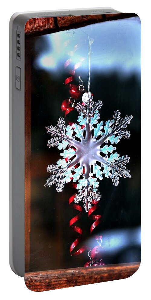 Christmas Portable Battery Charger featuring the photograph Snowflake In Window 20510 by Jerry Sodorff