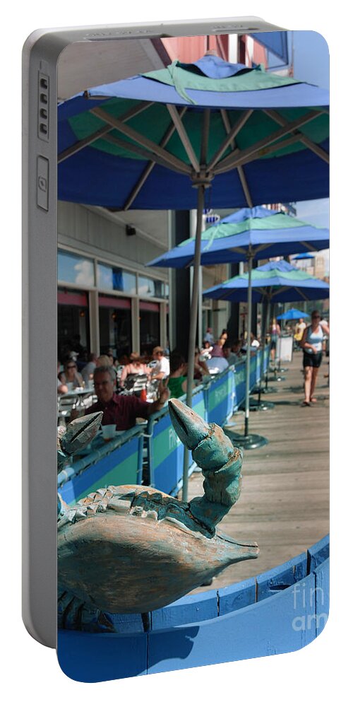 Boardwalk Portable Battery Charger featuring the photograph South Street Seaport New York Crab by Amy Cicconi