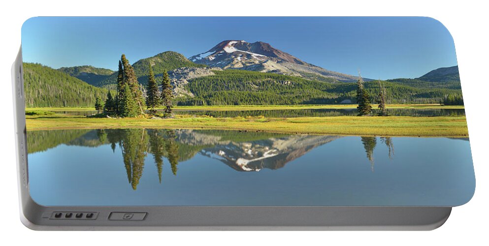 Nature Portable Battery Charger featuring the photograph Sparks Lake Panorama by Rhz