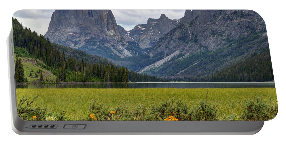 Wind River Range Portable Battery Charger featuring the photograph Squaretop Mountain and Upper Green River Lake by Gary Whitton
