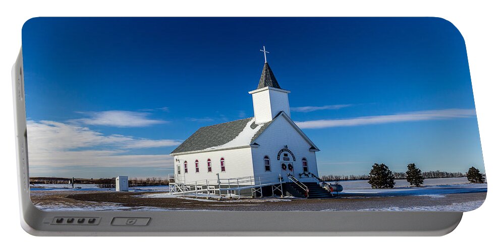 St. Portable Battery Charger featuring the photograph St Paul Lutheran Church by Chad Rowe