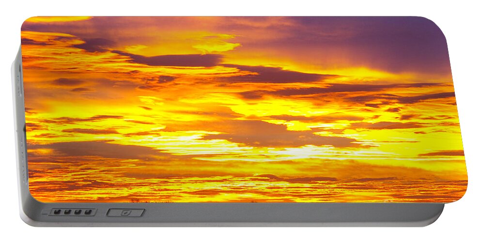 Sunrise Portable Battery Charger featuring the photograph Sunrise Bright Union Reservoir by James BO Insogna