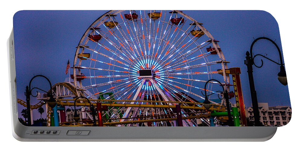 Santa Monica Portable Battery Charger featuring the photograph Sunset on the Santa Monica Ferris Wheel by Tommy Anderson