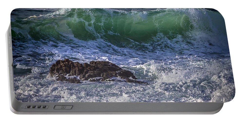 Ferrol Portable Battery Charger featuring the photograph Swells in Doninos Beach Galicia Spain by Pablo Avanzini