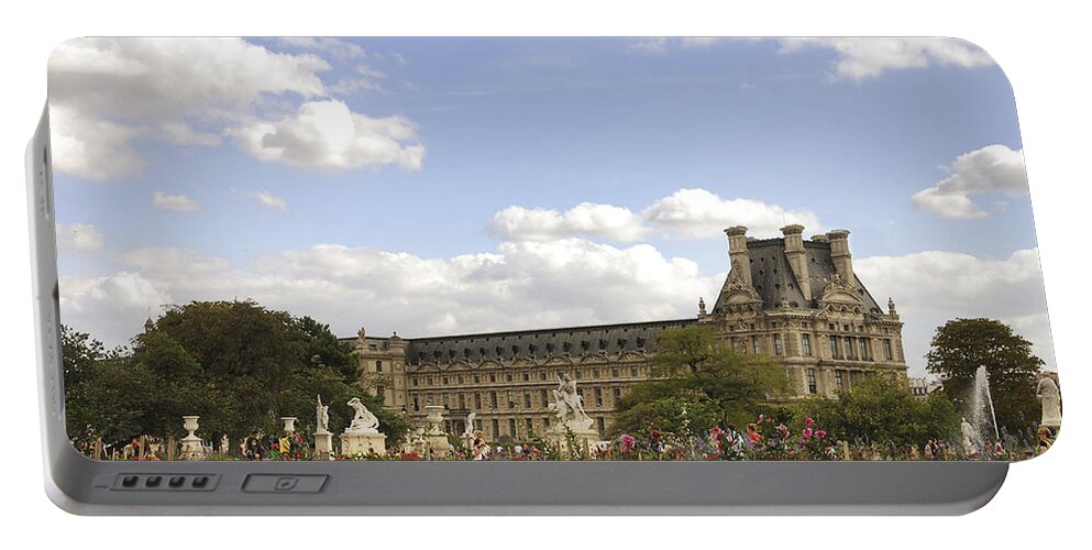 Photography Portable Battery Charger featuring the photograph Tuileries Garden by Ivy Ho