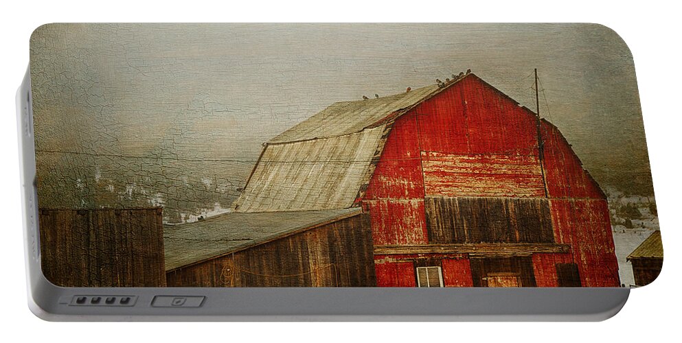 Barn Portable Battery Charger featuring the photograph Vintage Red Barn by Theresa Tahara