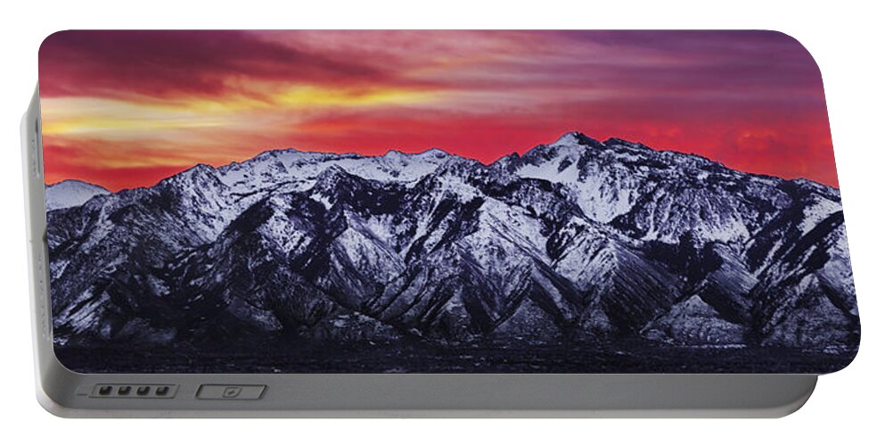 Sky Portable Battery Charger featuring the photograph Wasatch Sunrise 3x1 by Chad Dutson