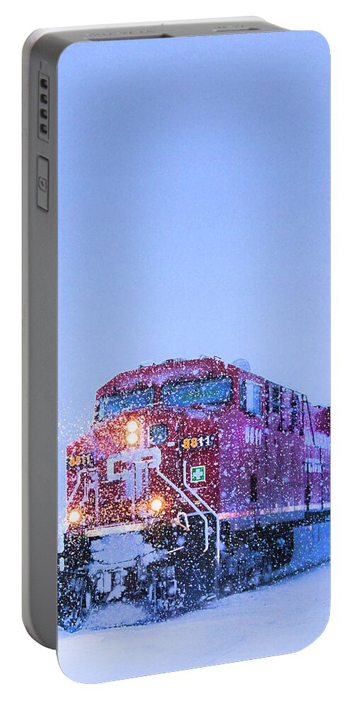 Train Portable Battery Charger featuring the photograph Winter Train 8811 by Theresa Tahara