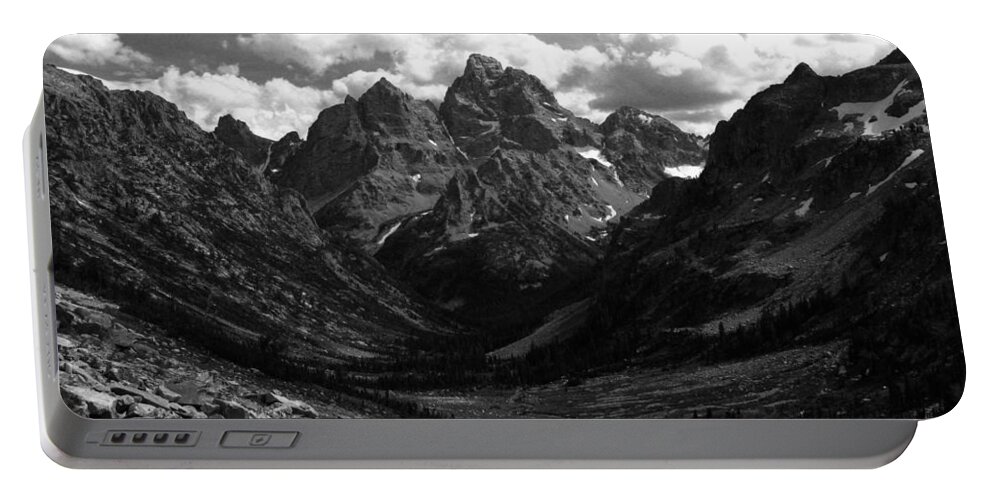 Cascade Canyon Portable Battery Charger featuring the photograph Within the North Fork of Cascade Canyon by Raymond Salani III