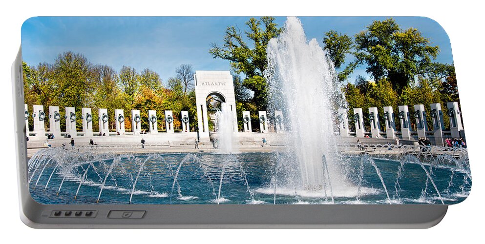 Washington Dc Portable Battery Charger featuring the photograph Women's Memorial by Greg Fortier