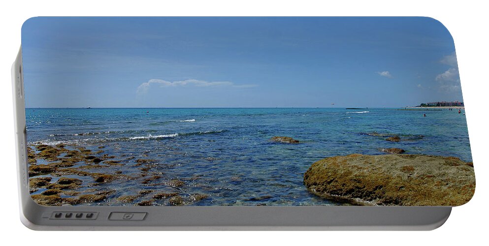  Ocean Reef Park Portable Battery Charger featuring the photograph 16- Ocean Reef Park by Joseph Keane