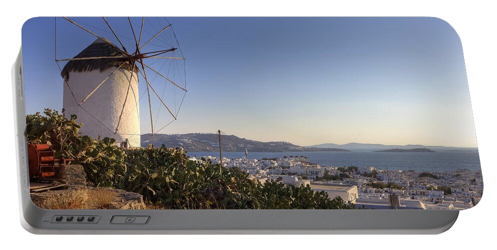 Ano Myli Portable Battery Charger featuring the photograph Mykonos #4 by Joana Kruse