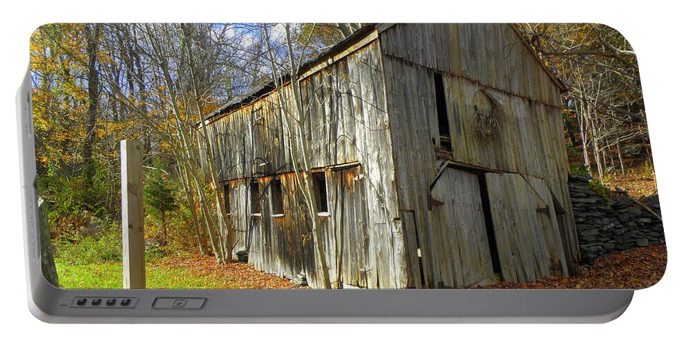 Fall Setting Portable Battery Charger featuring the photograph Back in Time by Kim Galluzzo