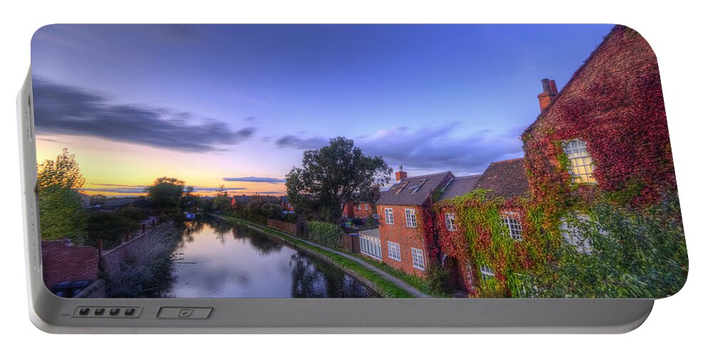  Yhun Suarez Portable Battery Charger featuring the photograph Canal Sunset by Yhun Suarez