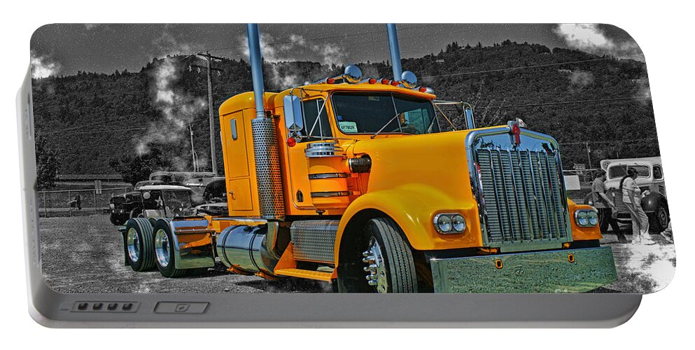Trucks Portable Battery Charger featuring the photograph Catr0382-12 by Randy Harris