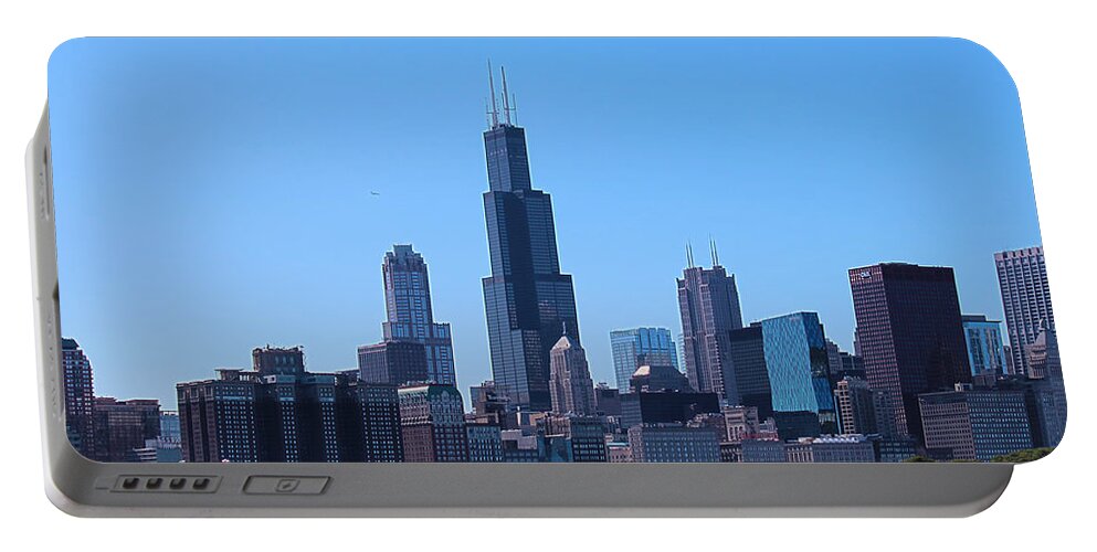 Skyline Portable Battery Charger featuring the photograph Chicago Skyline by Peter Ciro
