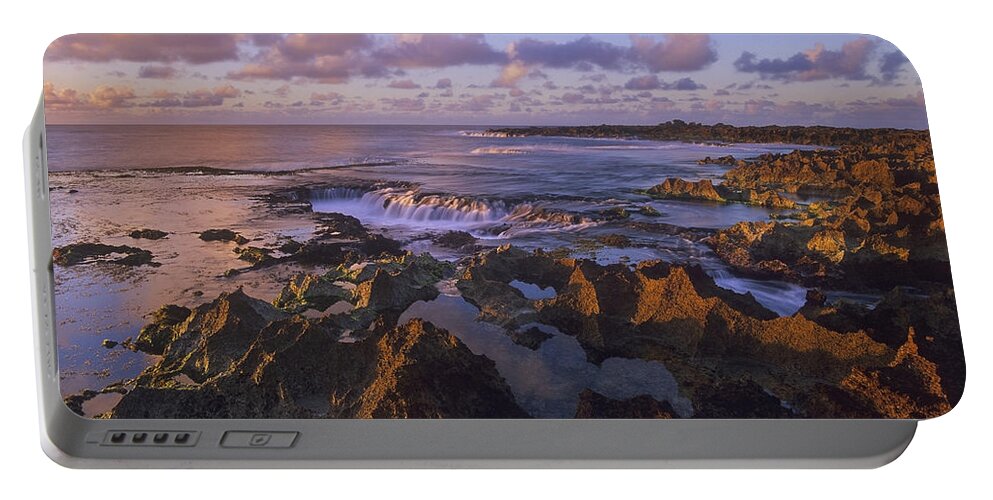 00176755 Portable Battery Charger featuring the photograph Dusk At Sharks Cove Oahu Hawaii by Tim Fitzharris