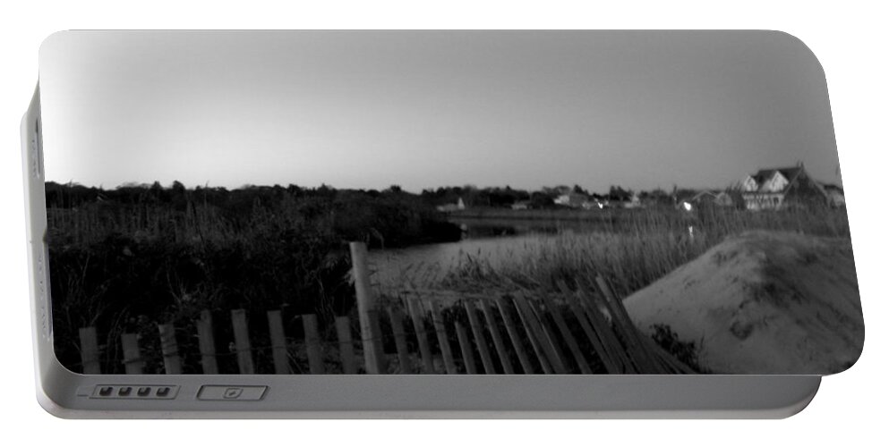Rhode Portable Battery Charger featuring the photograph Rhode Island Seaside by Kim Galluzzo Wozniak