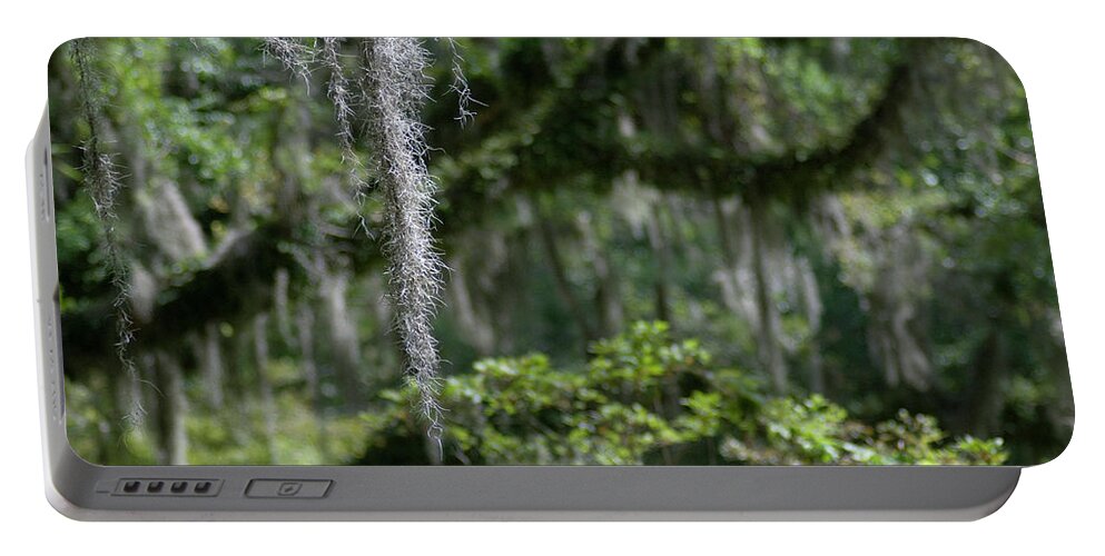Louisiana Portable Battery Charger featuring the photograph Spanish Moss On Oaks by Ron Weathers