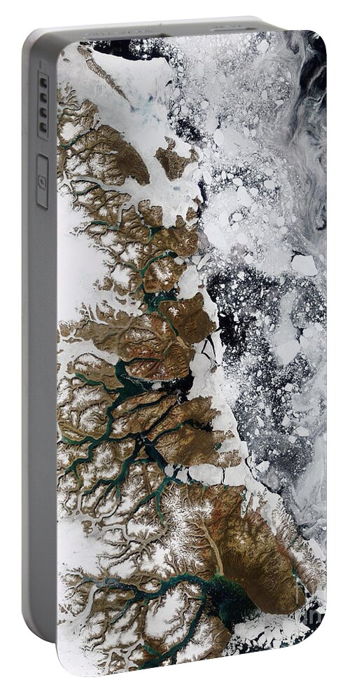 Greenland Portable Battery Charger featuring the photograph Summer Thaw, Greenland by Science Source