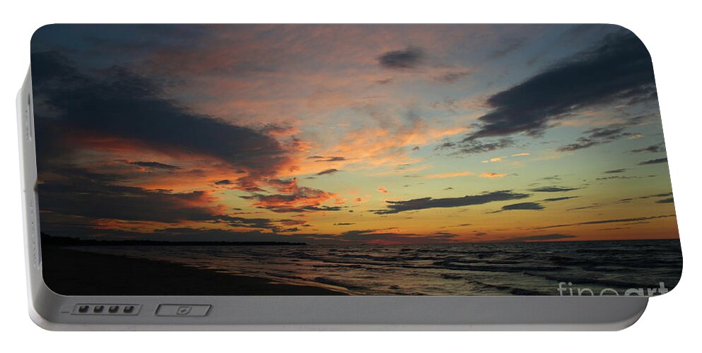 Ipperwash Portable Battery Charger featuring the photograph Sundown by Barbara McMahon