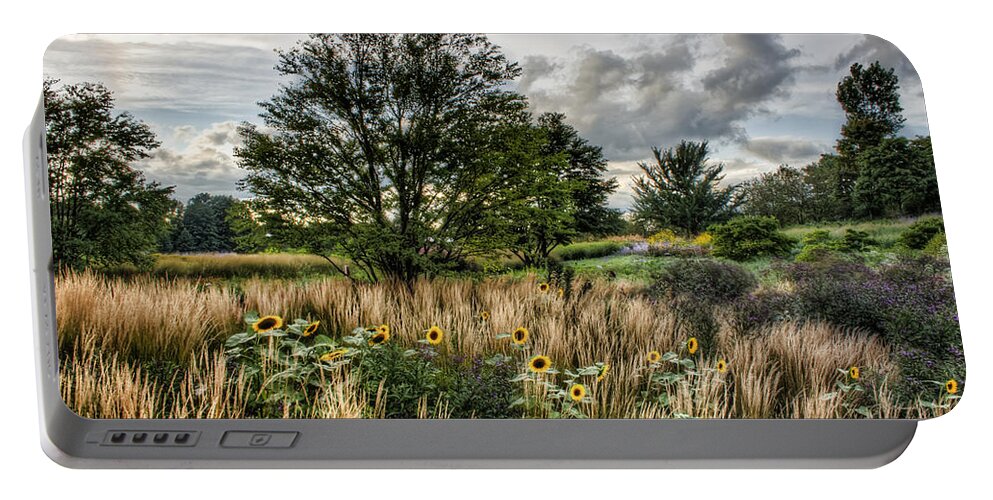 Chicago Portable Battery Charger featuring the photograph Sunflowers in Bloom by Scott Wood