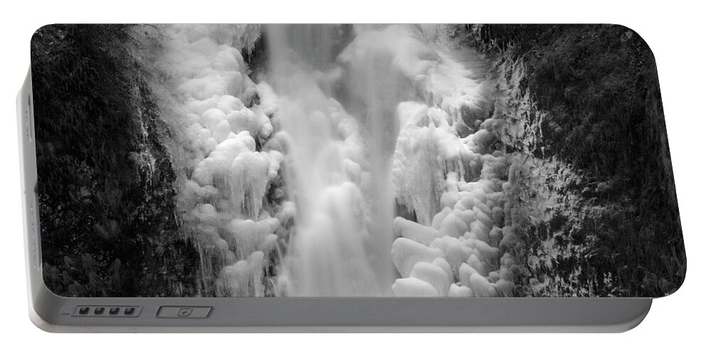 Waterfall Portable Battery Charger featuring the photograph Frozen Multnomah Falls #1 by Bruce Block