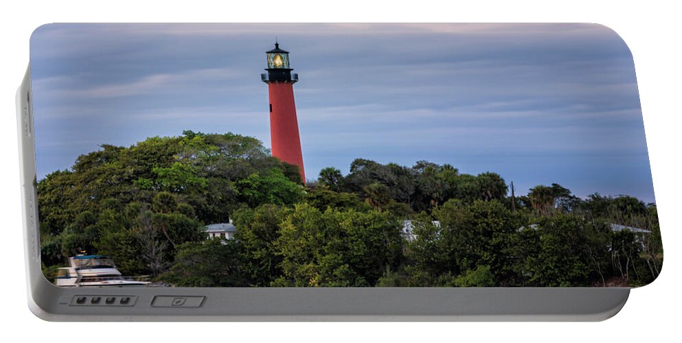 Jupiter Lighthouse Portable Battery Charger featuring the photograph Jupiter Inlet Lighthouse #1 by Fran Gallogly