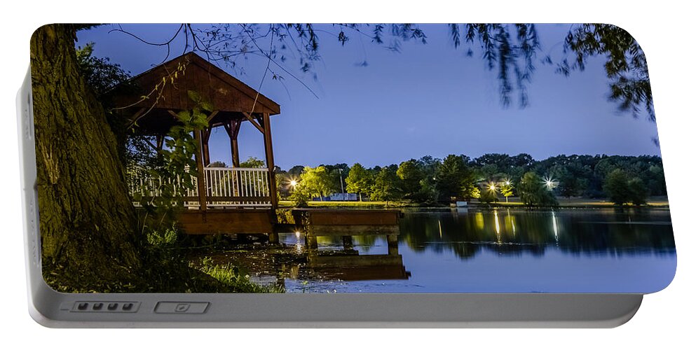 Kennedy Park Portable Battery Charger featuring the photograph Lake at Kennedy Park #1 by SAURAVphoto Online Store
