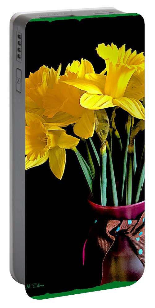 Narcissus Portable Battery Charger featuring the photograph Narcissus Bouquet by Barbara Zahno