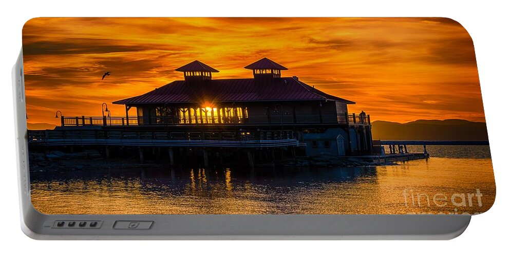 Vermont Portable Battery Charger featuring the photograph Spring sunset from Burlington #1 by Scenic Vermont Photography