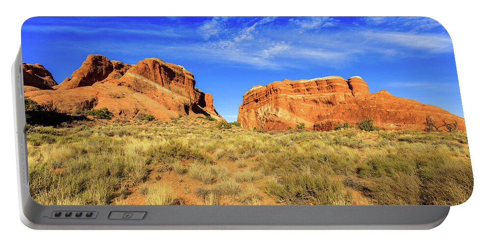 Arches National Park Portable Battery Charger featuring the photograph Arches National Park #10 by Raul Rodriguez