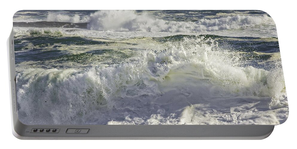 Maine Portable Battery Charger featuring the photograph Large Waves Near Pemaquid Point On The Coast Of Maine #10 by Keith Webber Jr