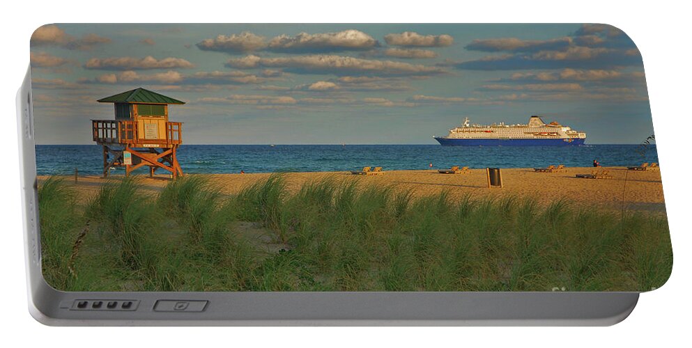 Bahamas Celebration Portable Battery Charger featuring the photograph 13- Cruising In Paradise by Joseph Keane