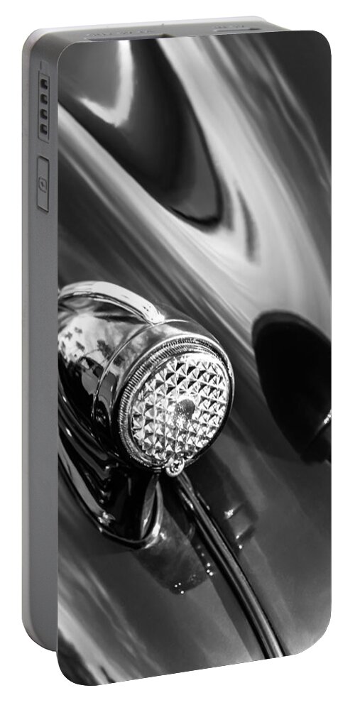 1939 Pontiac Silver Streak Chief Tail Light Portable Battery Charger featuring the photograph 1939 Pontiac Silver Streak Chief Tail Light -712bw by Jill Reger