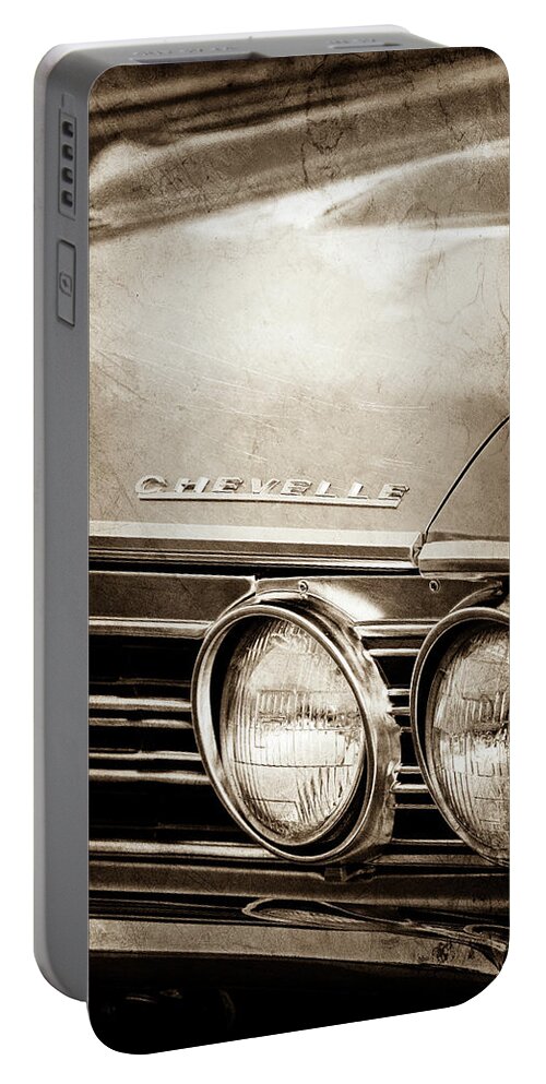 1967 Chevrolet Chevelle Ss Super Sport Emblem Portable Battery Charger featuring the photograph 1967 Chevrolet Chevelle SS Super Sport Emblem -0413s by Jill Reger