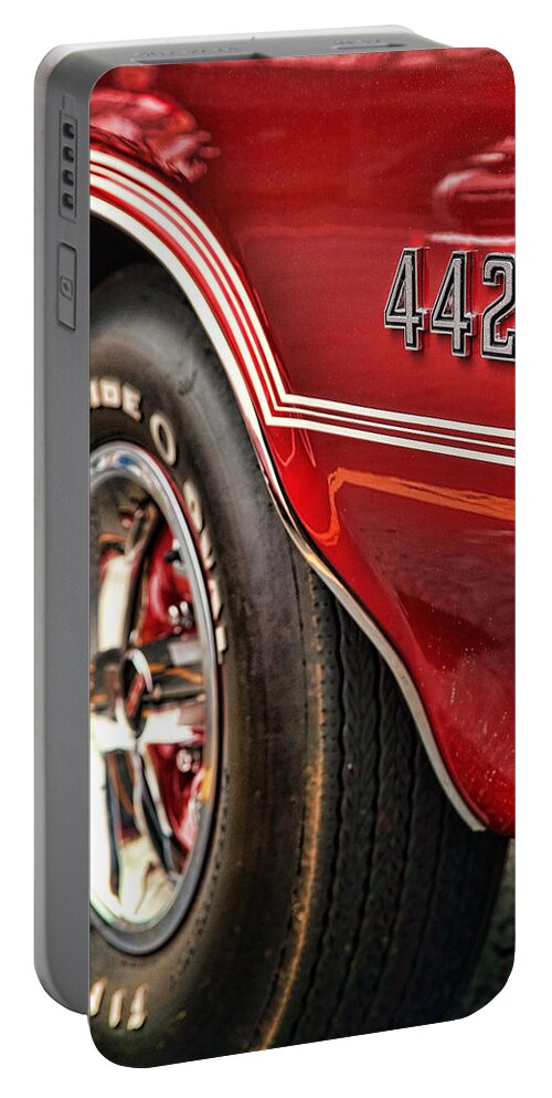 Oldsmobile Portable Battery Charger featuring the photograph 1970 Oldsmobile Cutlass 442 by Gordon Dean II