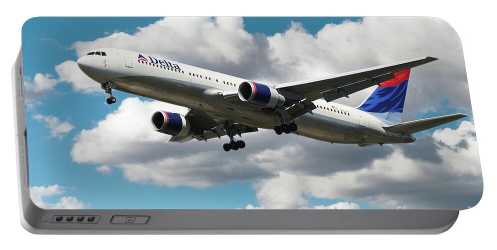 Delta Portable Battery Charger featuring the digital art Delta AIrlines Boeing 767 #2 by Airpower Art