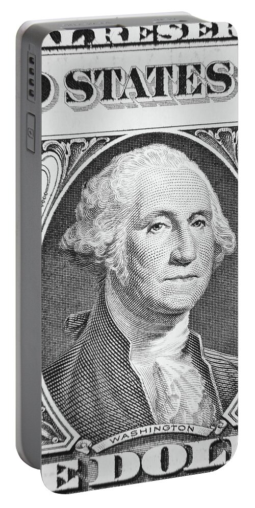 George Washington Portable Battery Charger featuring the photograph George Washington #2 by Les Cunliffe
