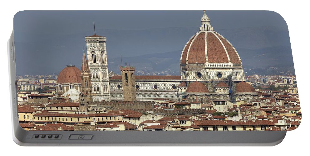 Florence Portable Battery Charger featuring the photograph Florence #5 by Joana Kruse