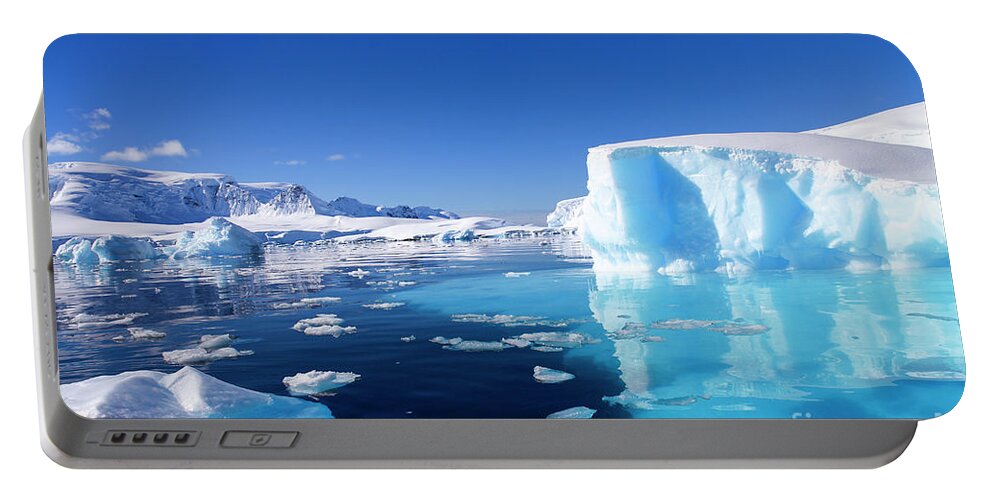 Landscapes Portable Battery Charger featuring the photograph Wilhelmina Bay Antarctica #5 by Lilach Weiss