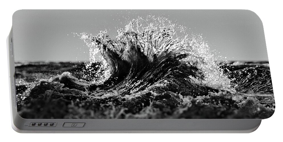 Lake Erie Portable Battery Charger featuring the photograph Lake Erie Waves #7 by Dave Niedbala